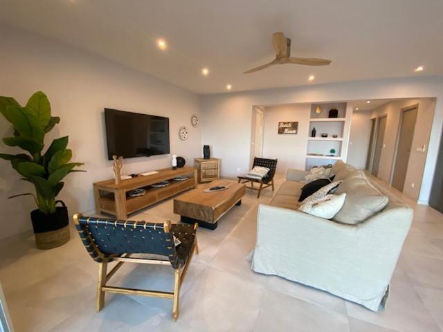 Princess Mahault - Beachfront - Orient Bay - Luxury Apartment ภายนอก รูปภาพ